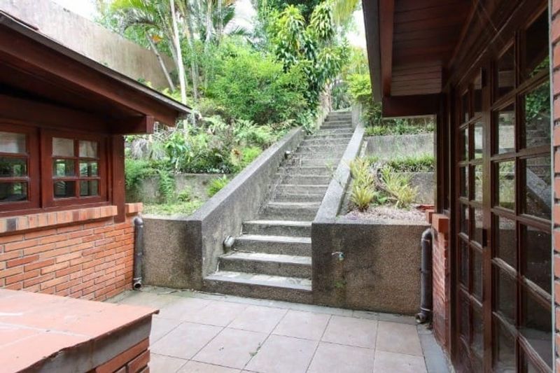 Casa para alugar com 3 quartos, 495m² - Foto 29