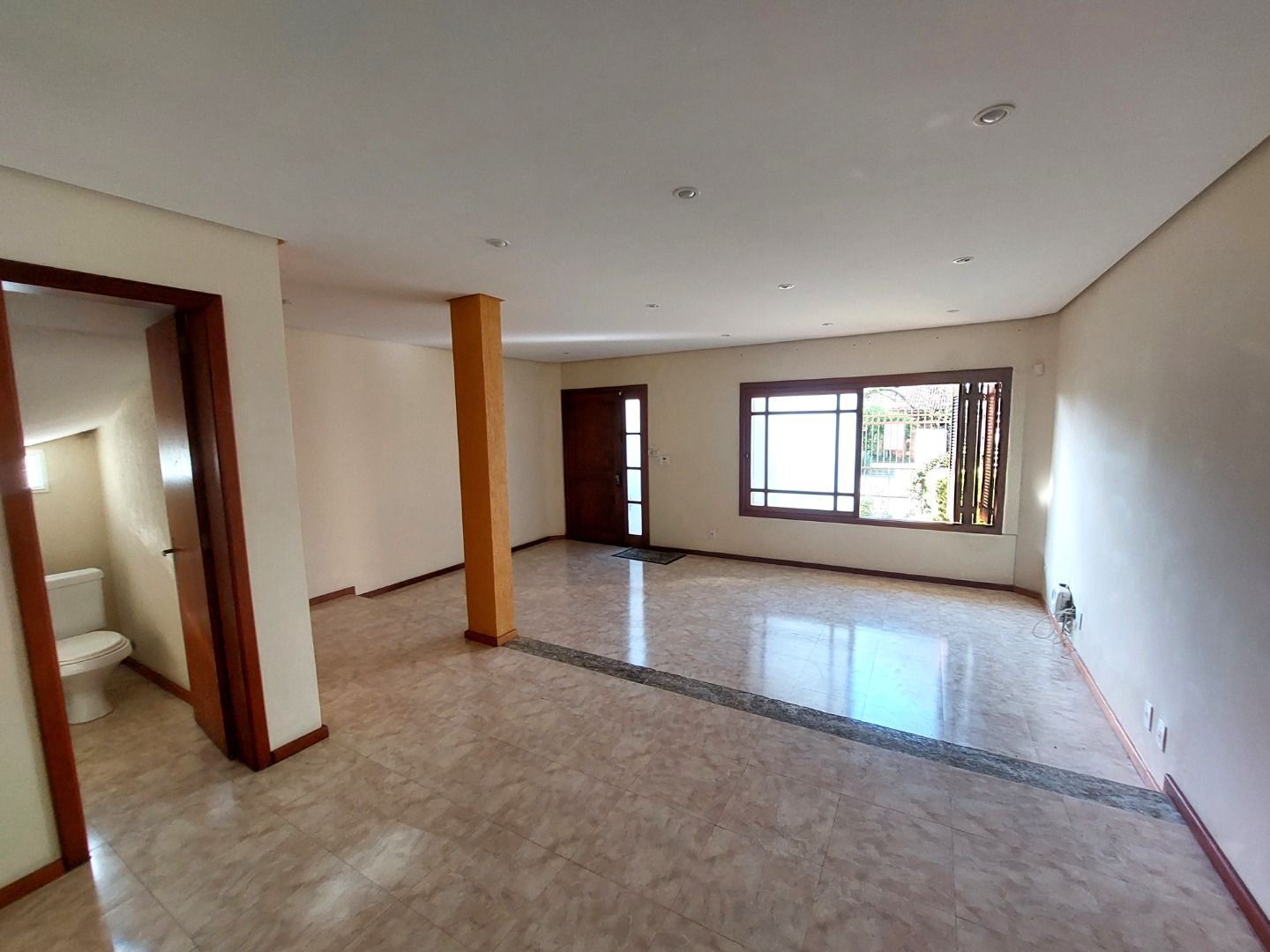 Casa, 4 quartos, 290 m² - Foto 2