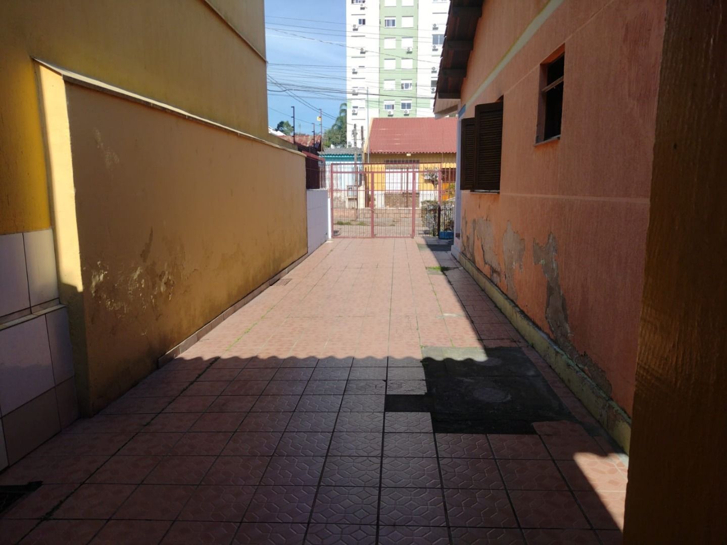 Casa à venda com 3 quartos, 150m² - Foto 5