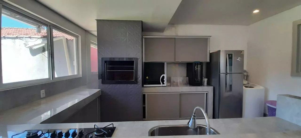 Casa, 4 quartos, 250 m² - Foto 6