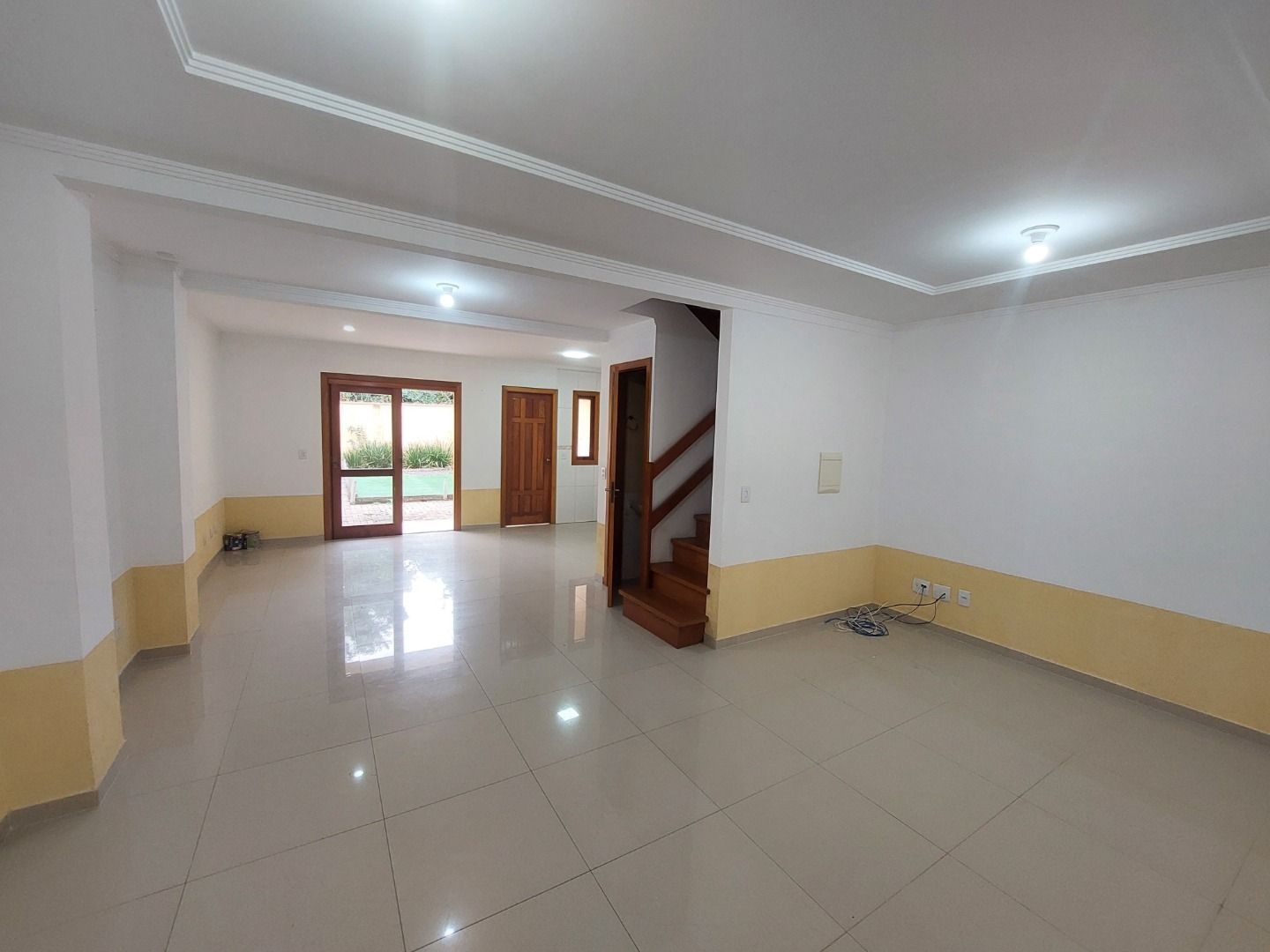 Casa para alugar com 3 quartos, 182m² - Foto 4
