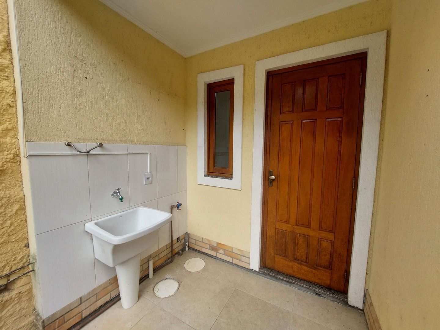 Casa para alugar com 3 quartos, 182m² - Foto 12