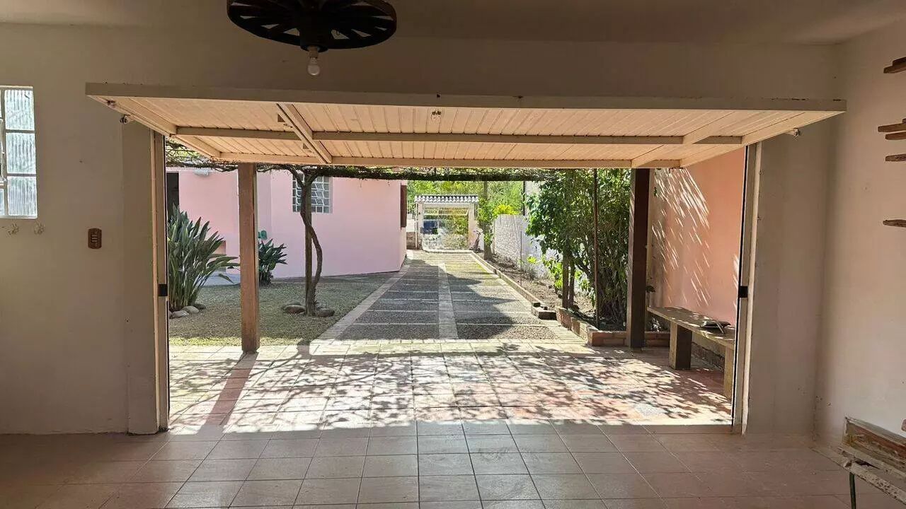 Casa, 3 quartos, 250 m² - Foto 34