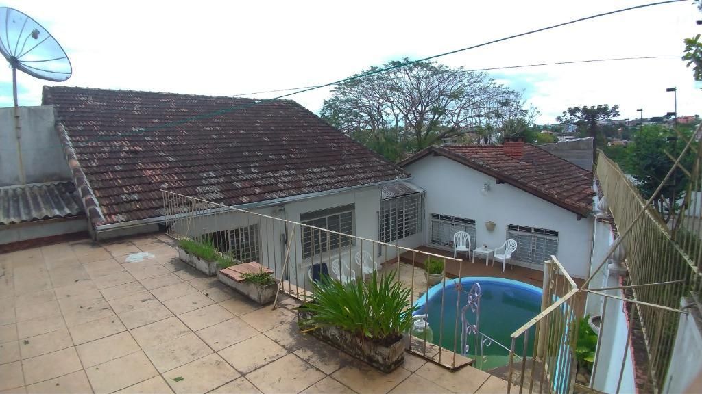 Casa à venda com 4 quartos, 300m² - Foto 18