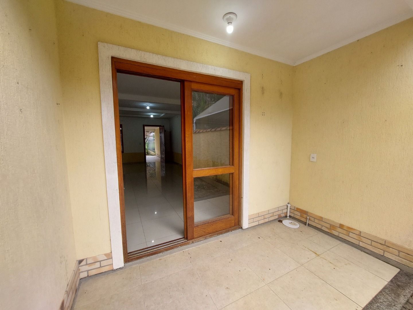 Casa para alugar com 3 quartos, 182m² - Foto 13