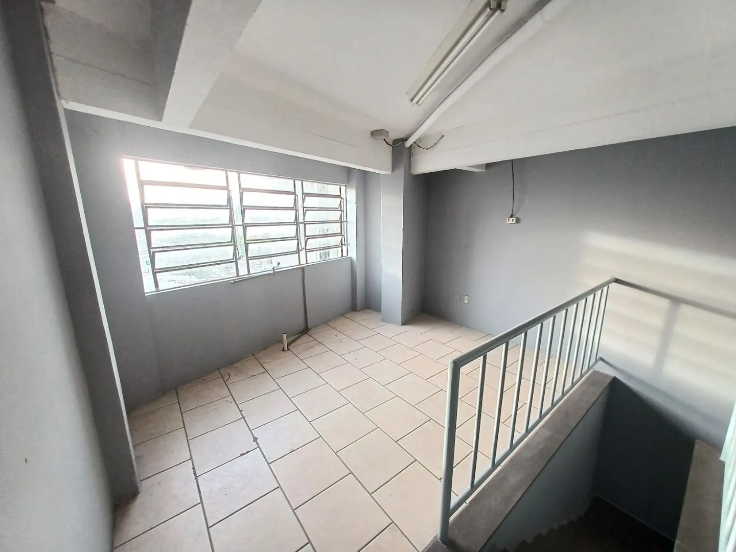 Loja-Salão, 110 m² - Foto 12