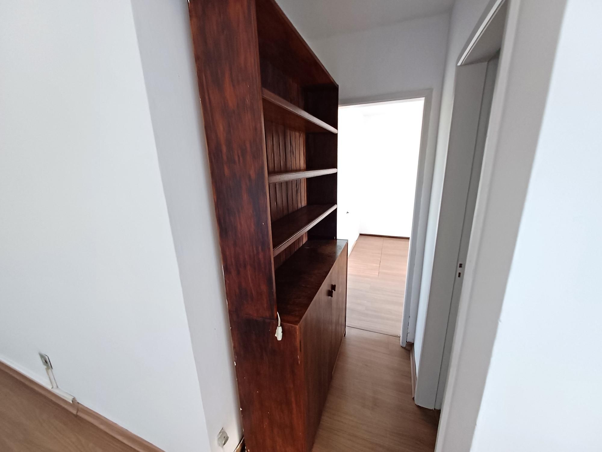 Apartamento para alugar com 1 quarto, 42m² - Foto 3
