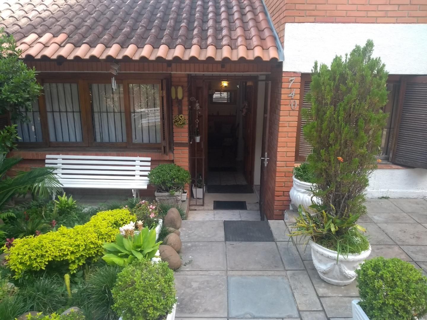 Casa à venda com 5 quartos, 288m² - Foto 3