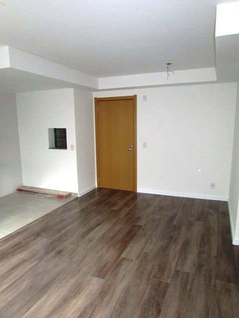Apartamento à venda com 2 quartos, 62m² - Foto 3