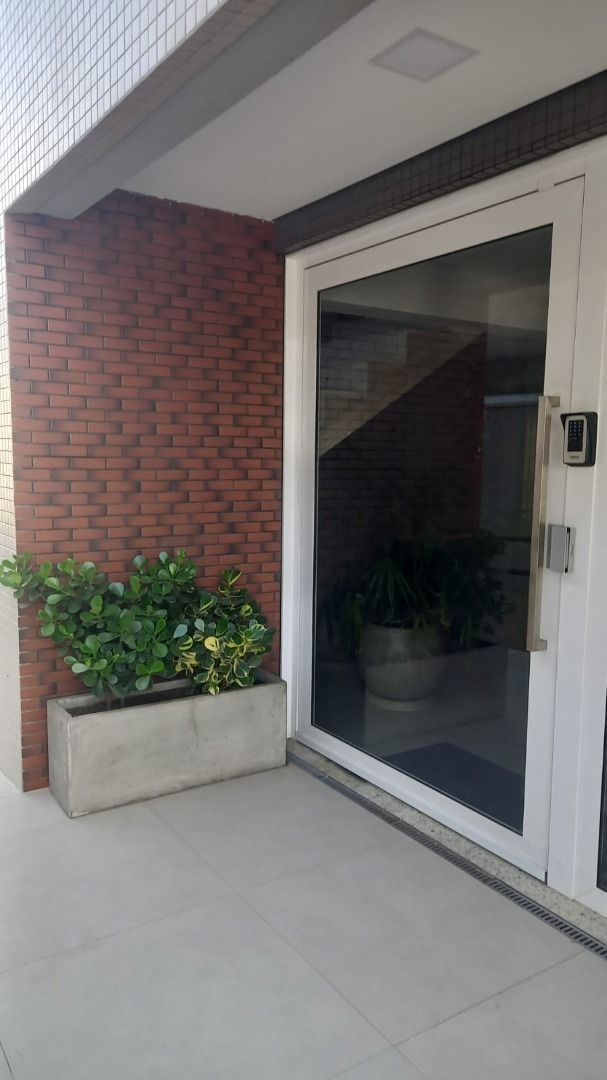 Apartamento à venda com 2 quartos, 65m² - Foto 6