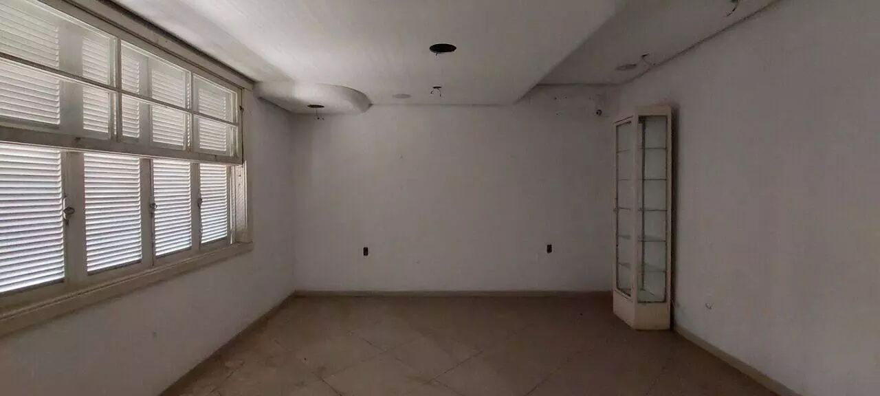 Loja-Salão para alugar com 8 quartos, 200m² - Foto 8