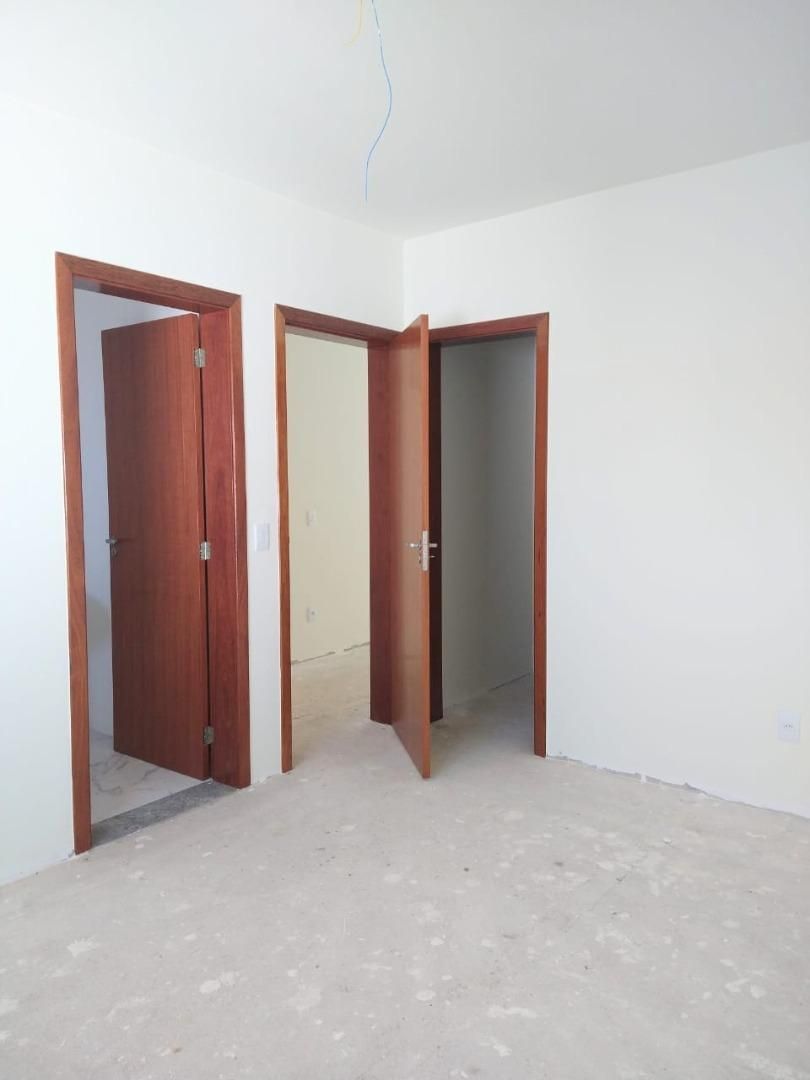 Casa à venda com 3 quartos, 160m² - Foto 25