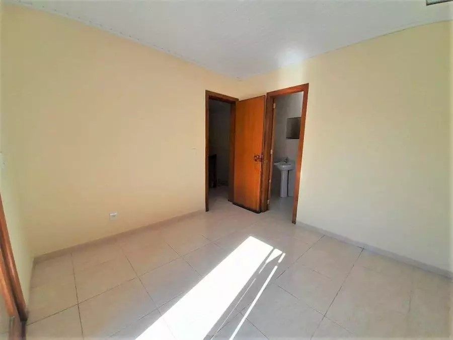 Casa para alugar com 3 quartos, 181m² - Foto 7