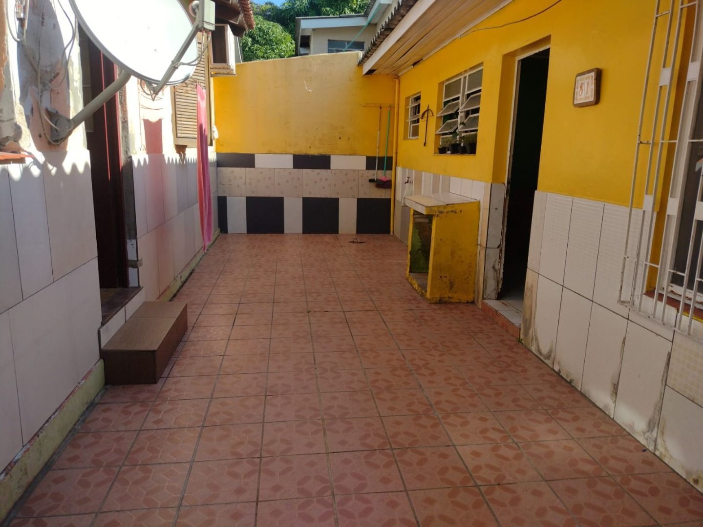 Casa à venda com 3 quartos, 150m² - Foto 3