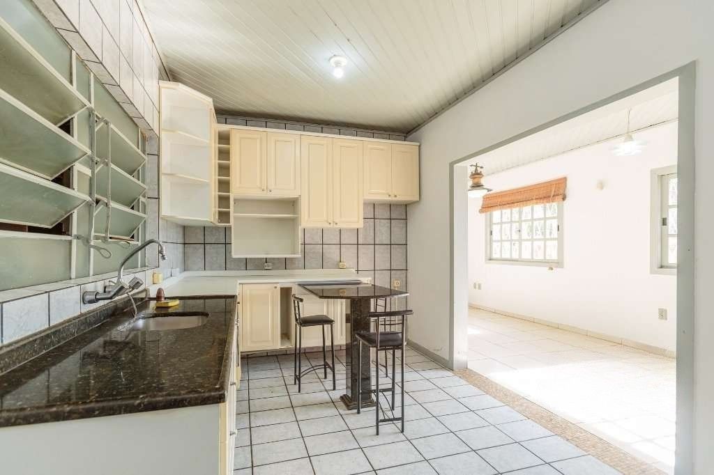 Casa para alugar com 3 quartos, 150m² - Foto 13