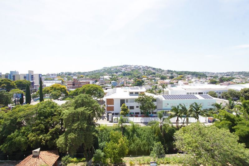 Apartamento à venda com 2 quartos, 62m² - Foto 17