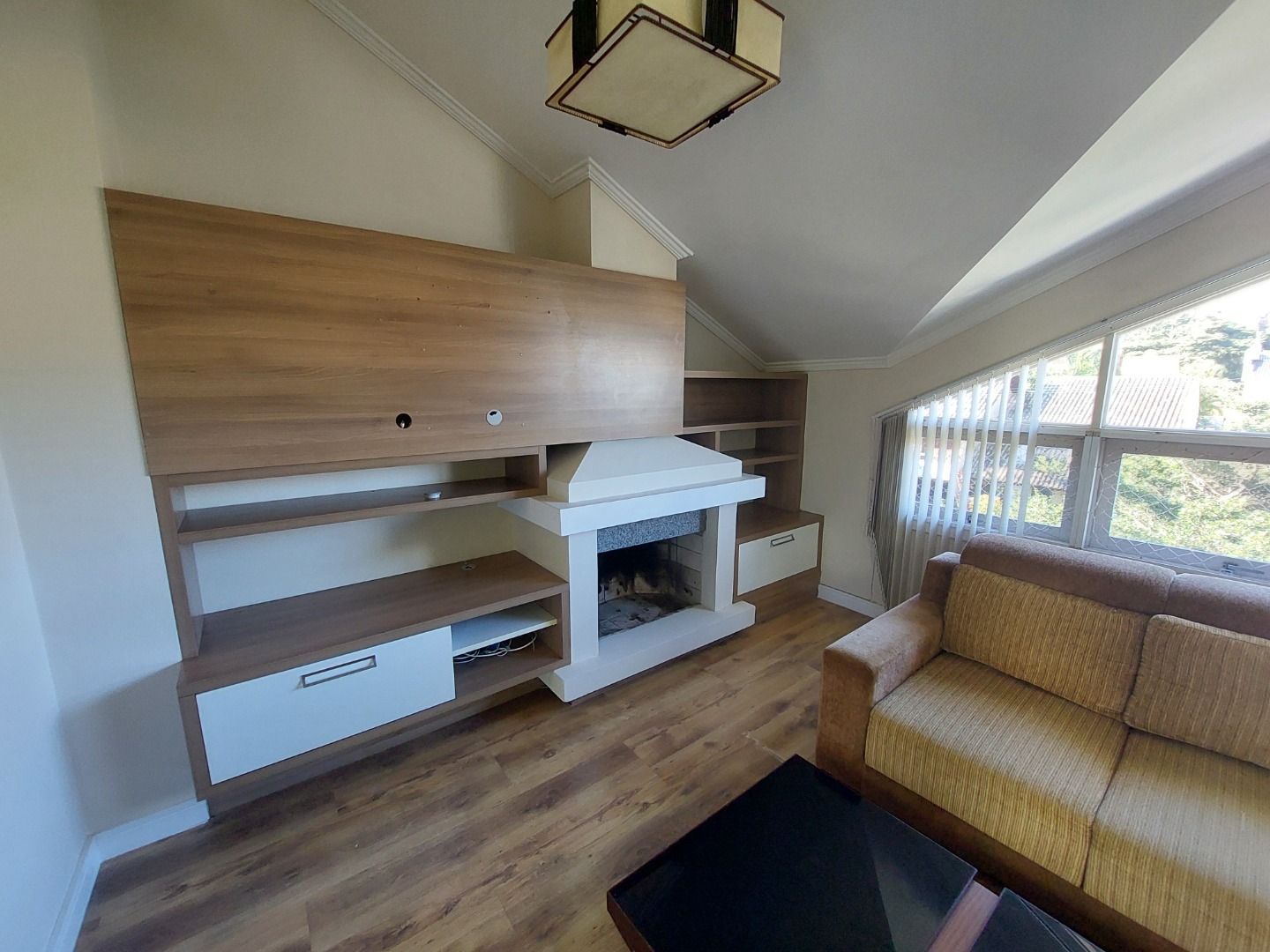 Casa para alugar com 3 quartos, 210m² - Foto 37