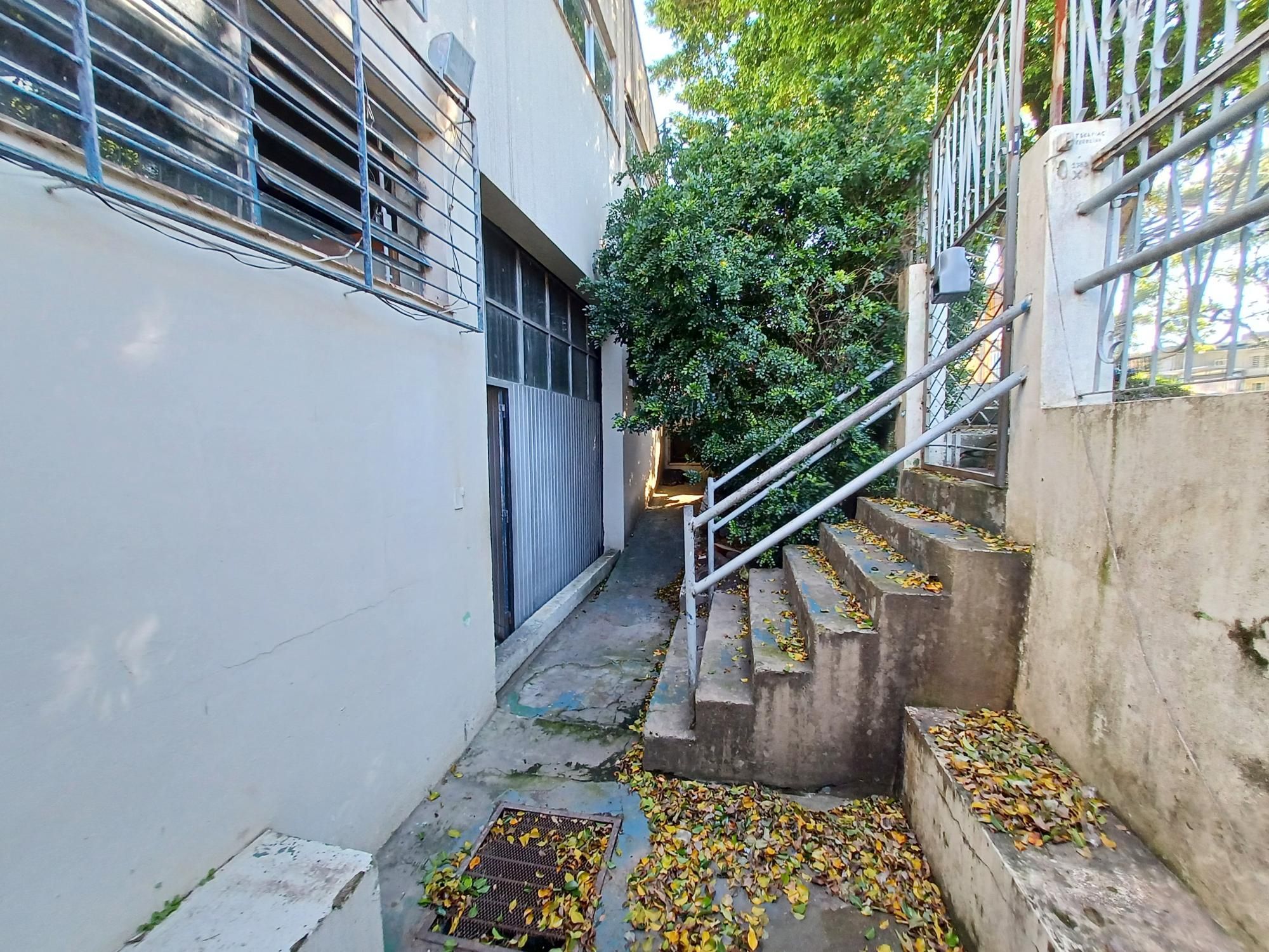 Depósito-Galpão-Armazém para alugar com 8 quartos, 435m² - Foto 3