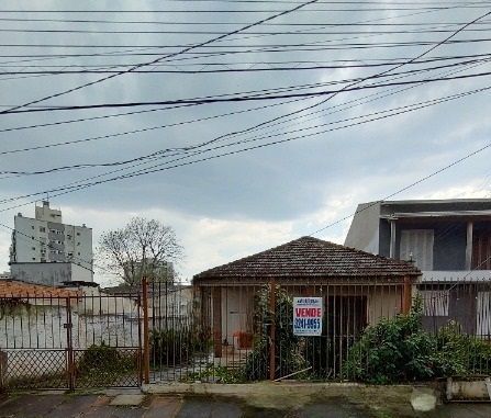Casa à venda com 4 quartos, 146m² - Foto 2
