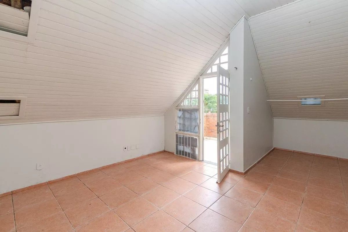 Casa, 4 quartos, 199 m² - Foto 17