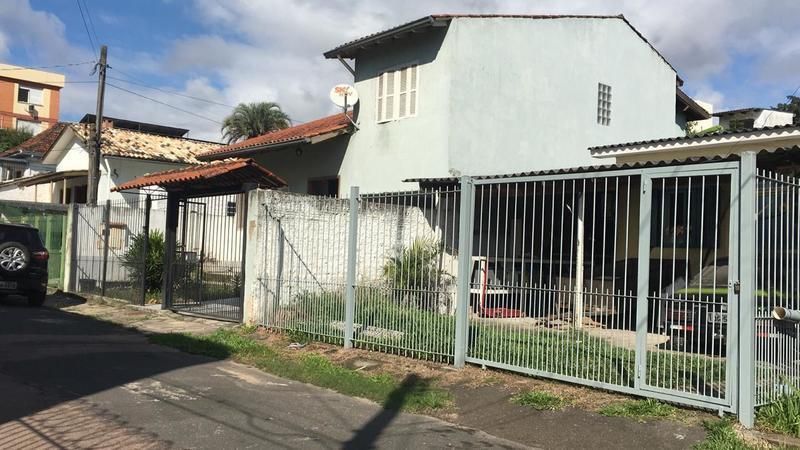 Casa à venda com 3 quartos, 150m² - Foto 2
