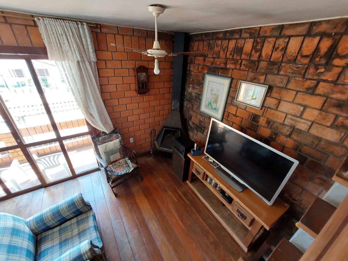 Casa à venda com 3 quartos, 250m² - Foto 10