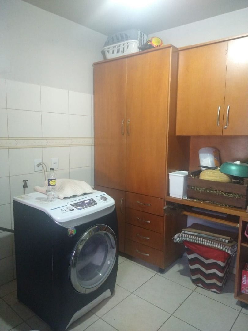 Casa à venda com 4 quartos, 245m² - Foto 44
