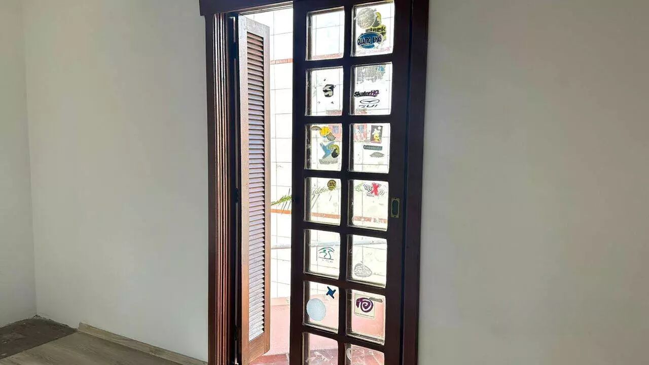 Casa, 3 quartos, 250 m² - Foto 32