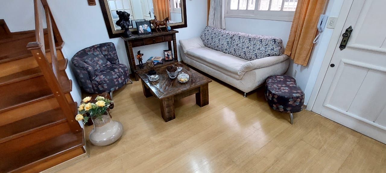 Casa à venda com 3 quartos, 180m² - Foto 7