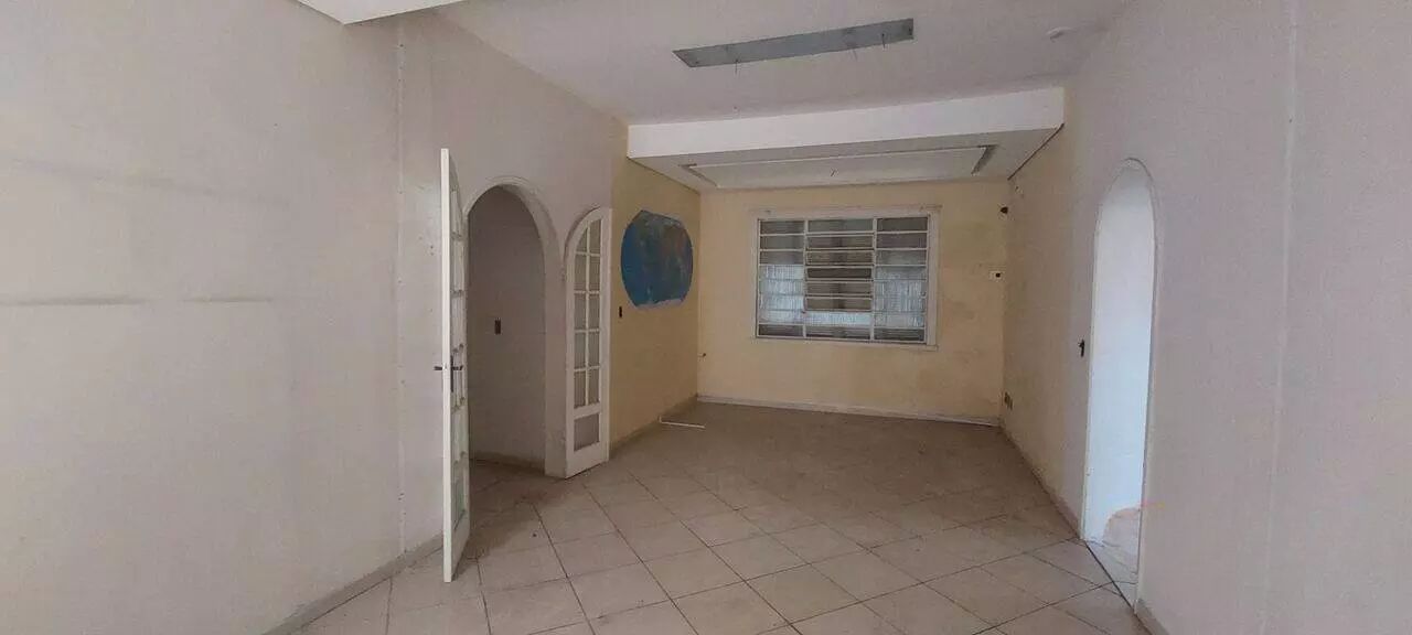 Loja-Salão para alugar com 8 quartos, 200m² - Foto 9