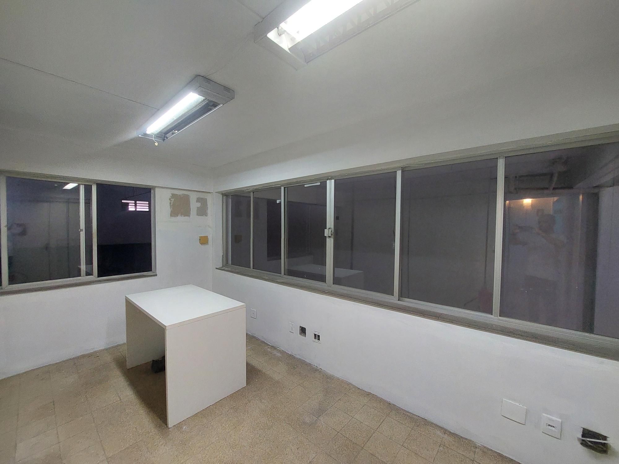 Depósito-Galpão, 742 m² - Foto 12