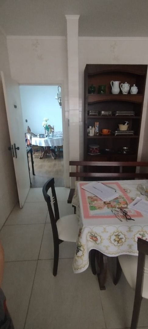 Casa, 3 quartos, 223 m² - Foto 10