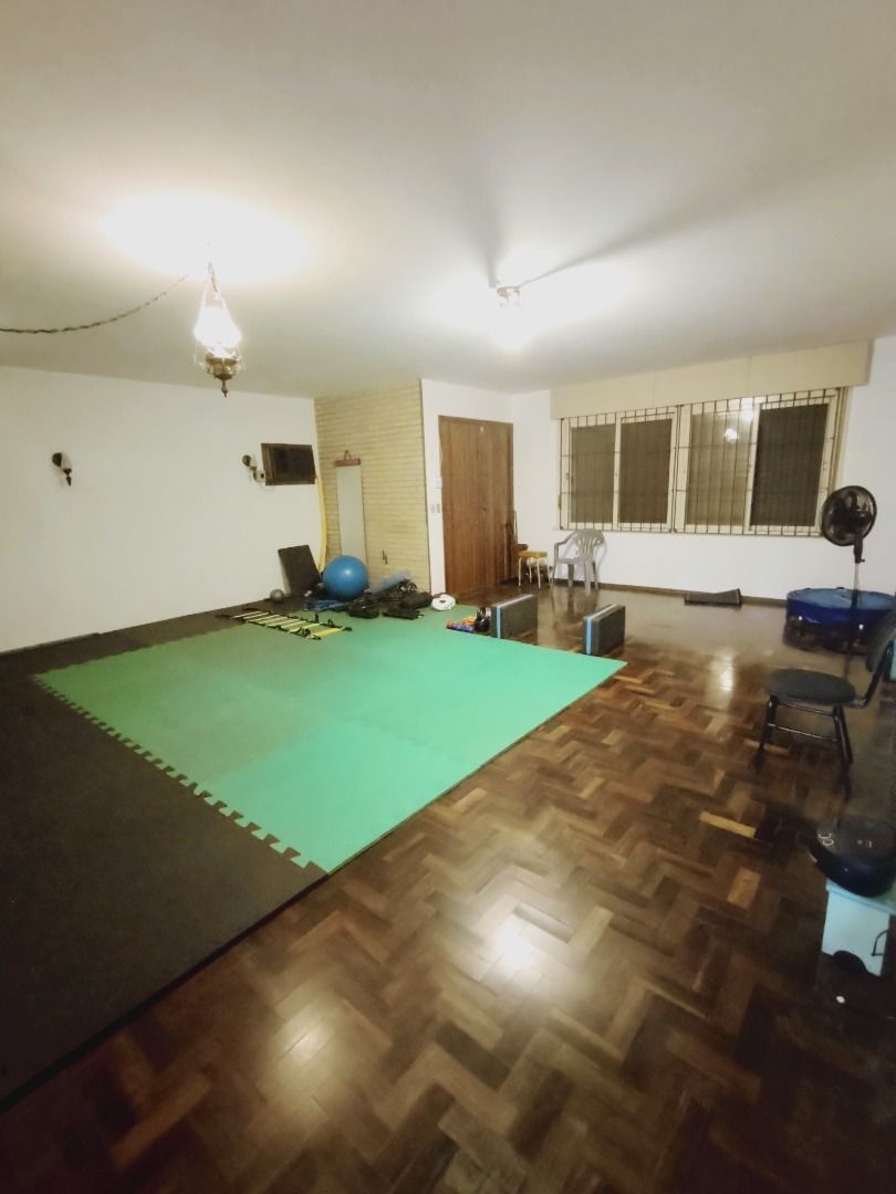 Casa à venda com 3 quartos, 618m² - Foto 16