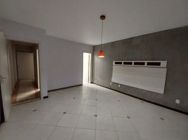 Casa à venda com 3 quartos, 150m² - Foto 17