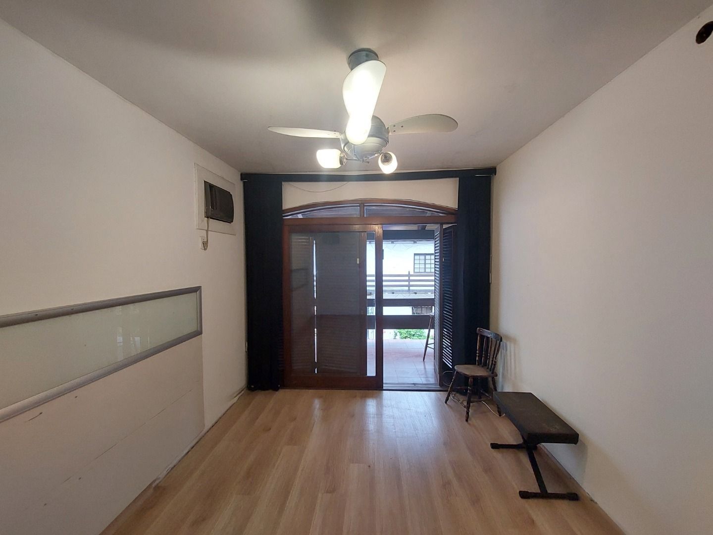 Casa para alugar com 5 quartos, 382m² - Foto 22
