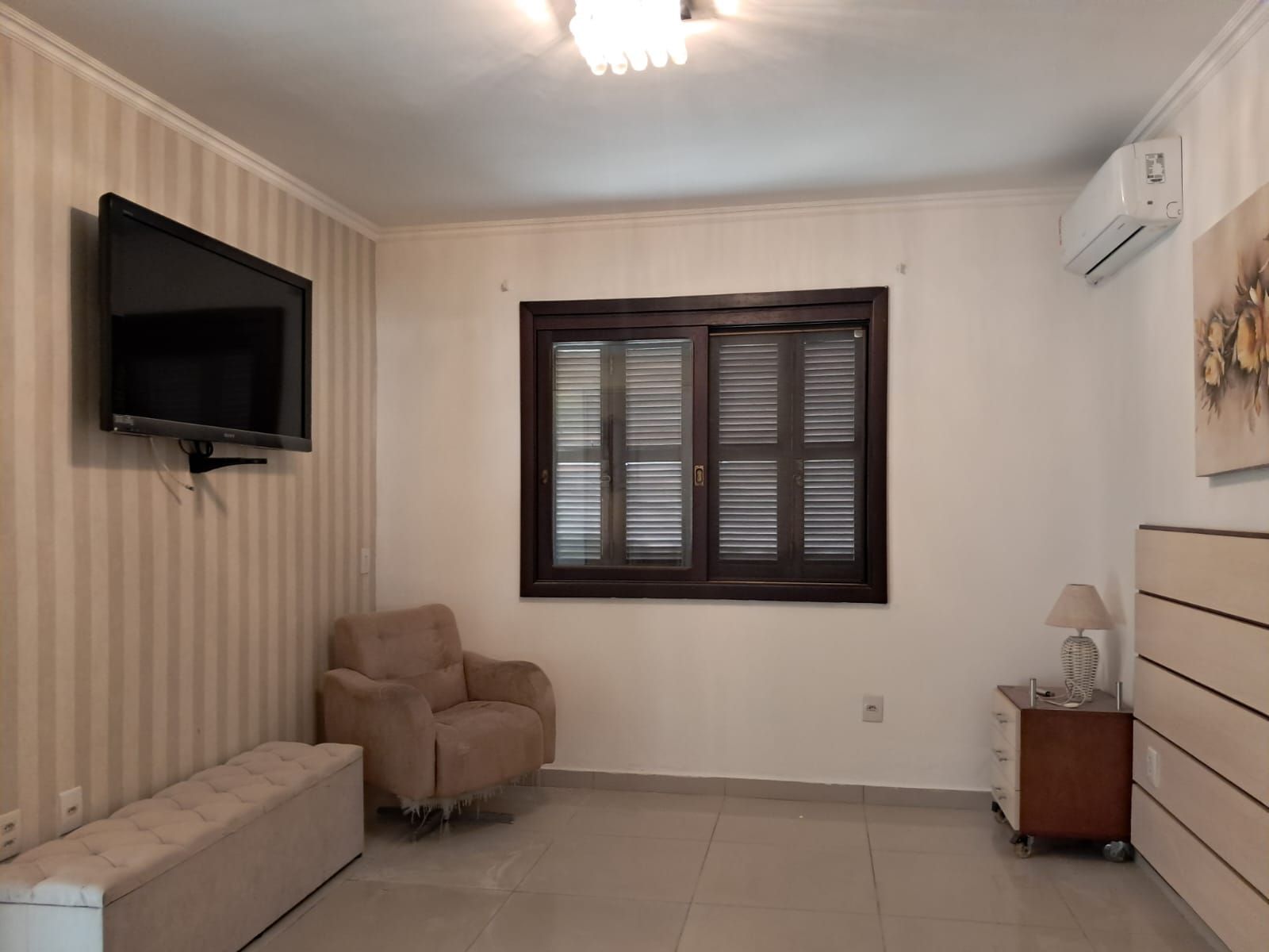 Casa, 6 quartos, 200 m² - Foto 19