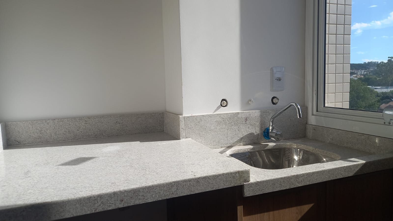 Apartamento à venda com 2 quartos, 65m² - Foto 18