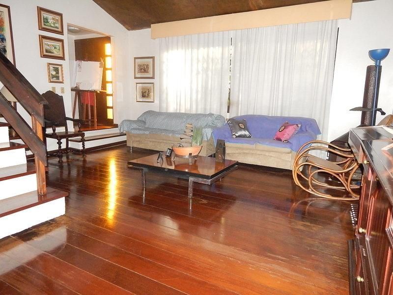Casa à venda com 3 quartos, 187m² - Foto 8