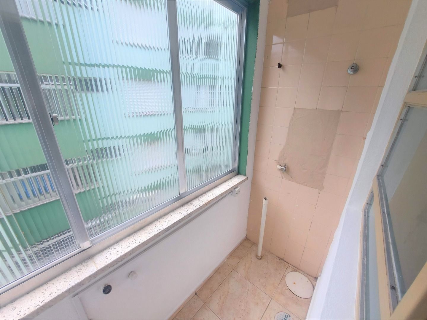 Apartamento para alugar com 1 quarto, 52m² - Foto 11
