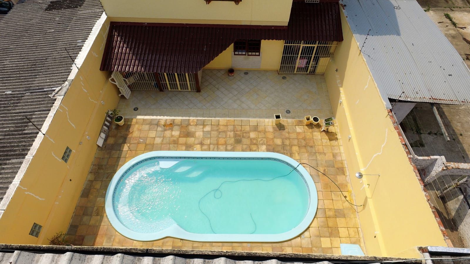 Casa, 4 quartos, 328 m² - Foto 37