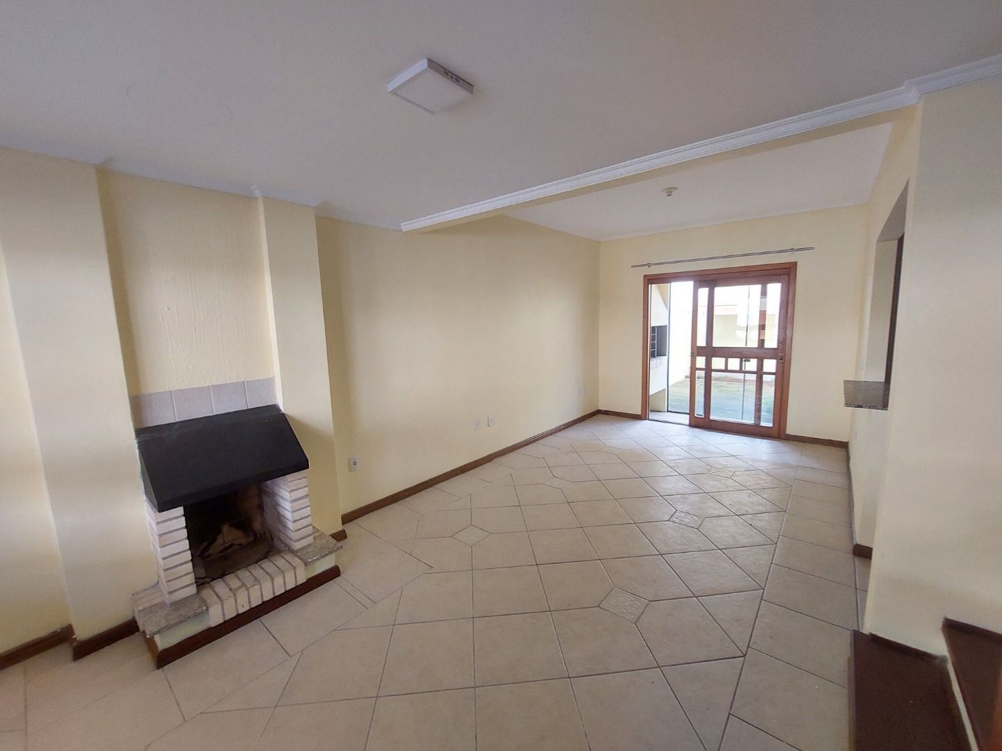 Casa para alugar com 3 quartos, 150m² - Foto 3