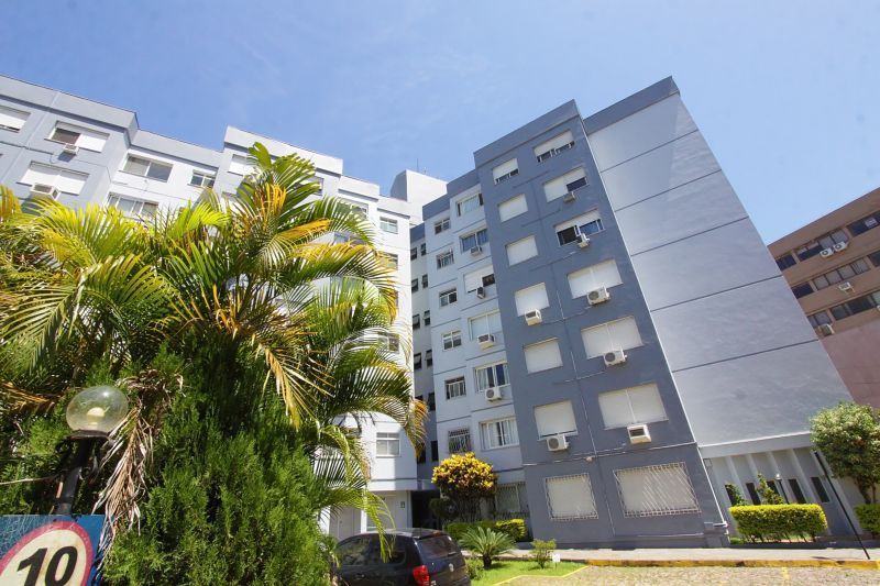 Apartamento à venda com 2 quartos, 62m² - Foto 1