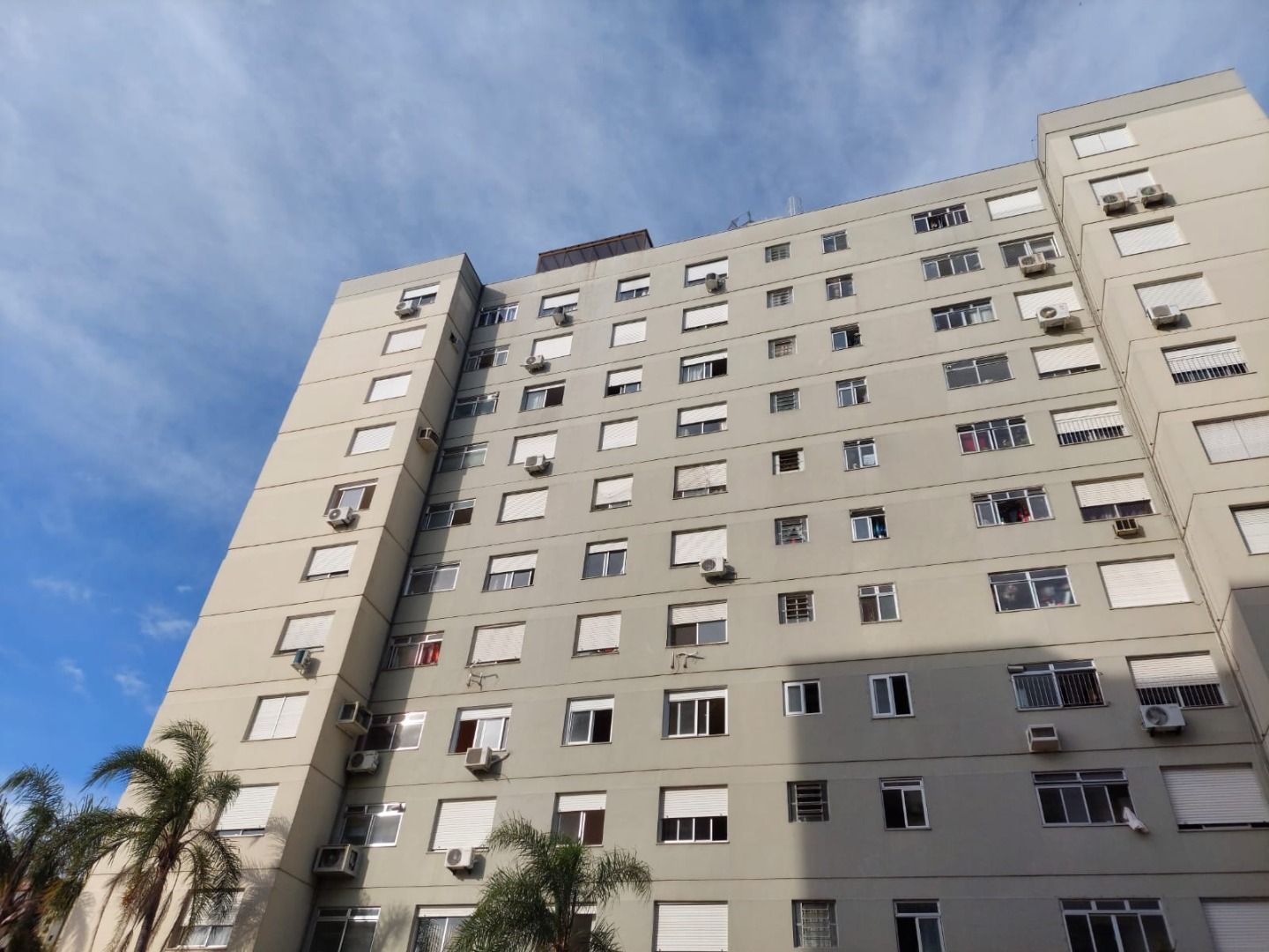 Apartamento à venda com 2 quartos, 61m² - Foto 1