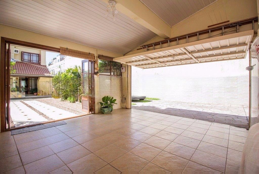 Casa à venda com 4 quartos, 290m² - Foto 27
