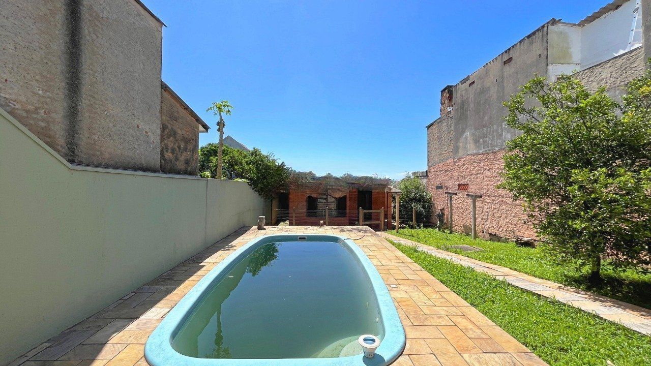 Casa à venda com 6 quartos, 344m² - Foto 39