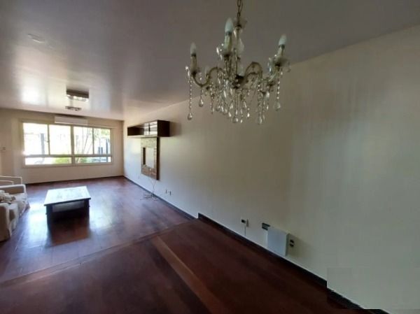 Casa à venda com 3 quartos, 150m² - Foto 3