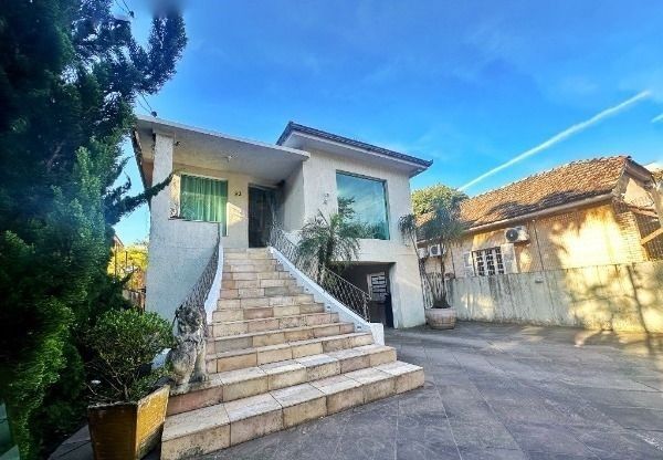 Casa, 4 quartos, 366 m² - Foto 1