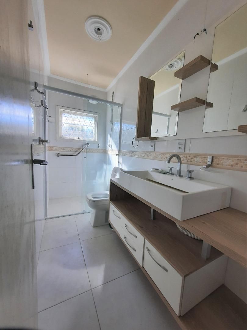 Casa, 4 quartos, 242 m² - Foto 7