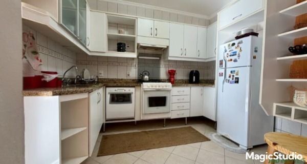 Casa, 3 quartos, 280 m² - Foto 8