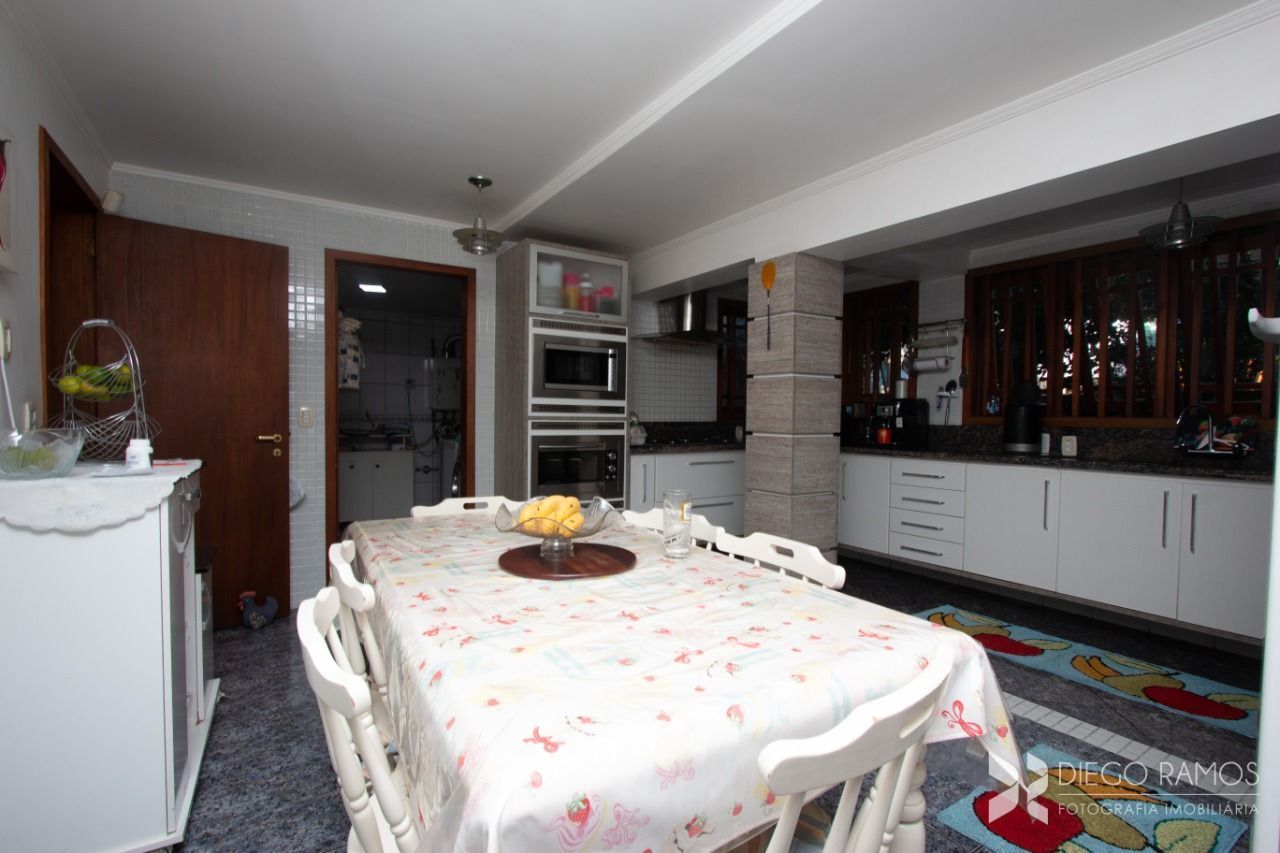 Casa à venda com 4 quartos, 389m² - Foto 24
